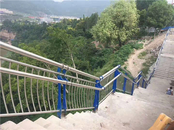 连云港不锈钢桥梁栏杆