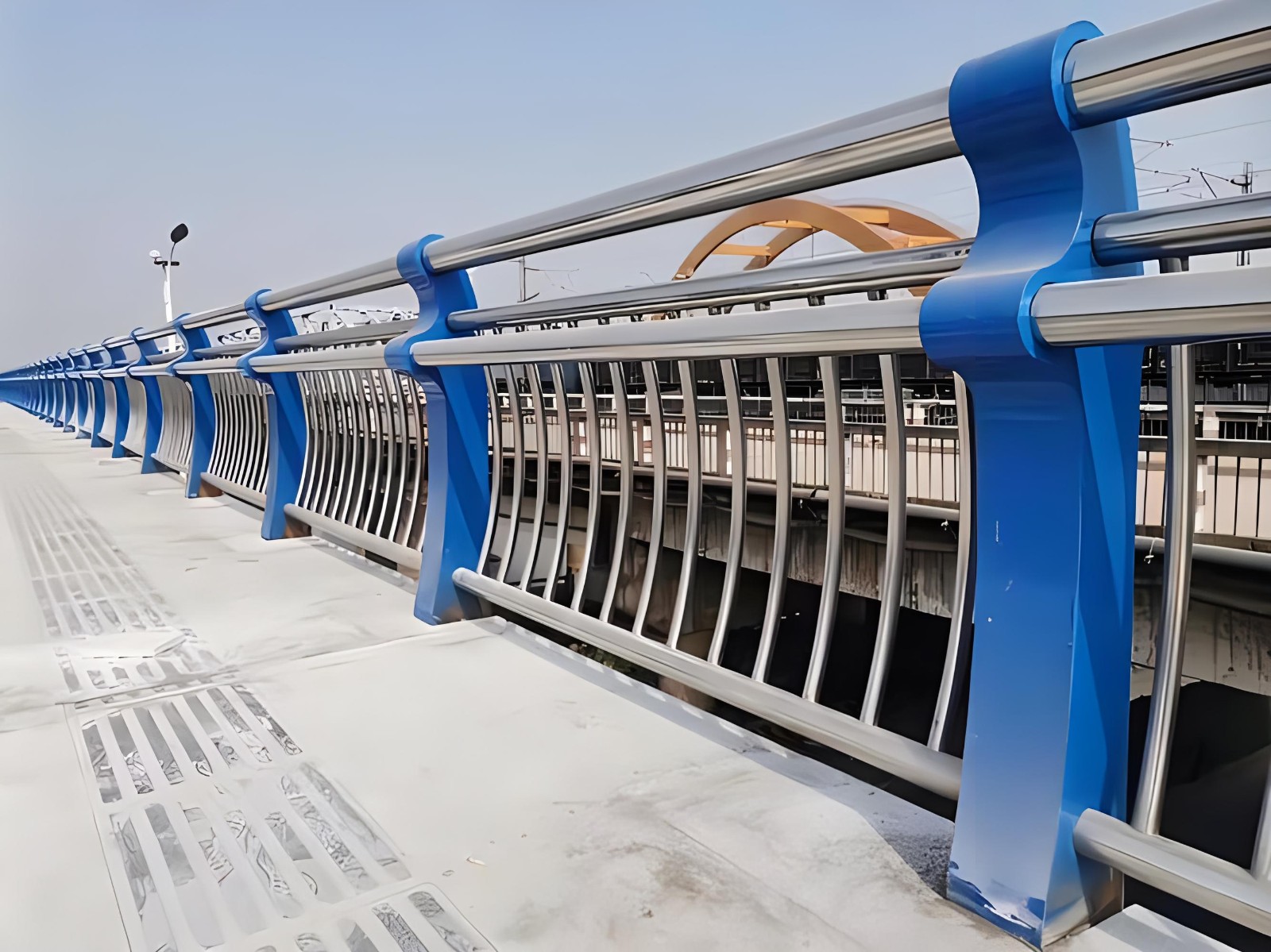 连云港不锈钢复合管护栏制造工艺要求及其重要性